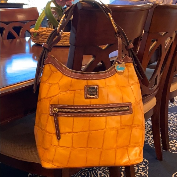 Dooney & Bourke Handbags - Dooney & Bourke Purse